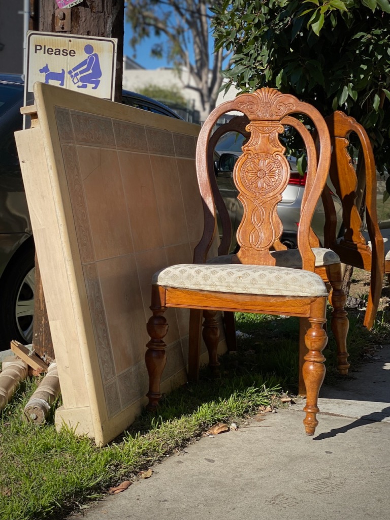 Street Couches: Please, Have a Seat (2022) 